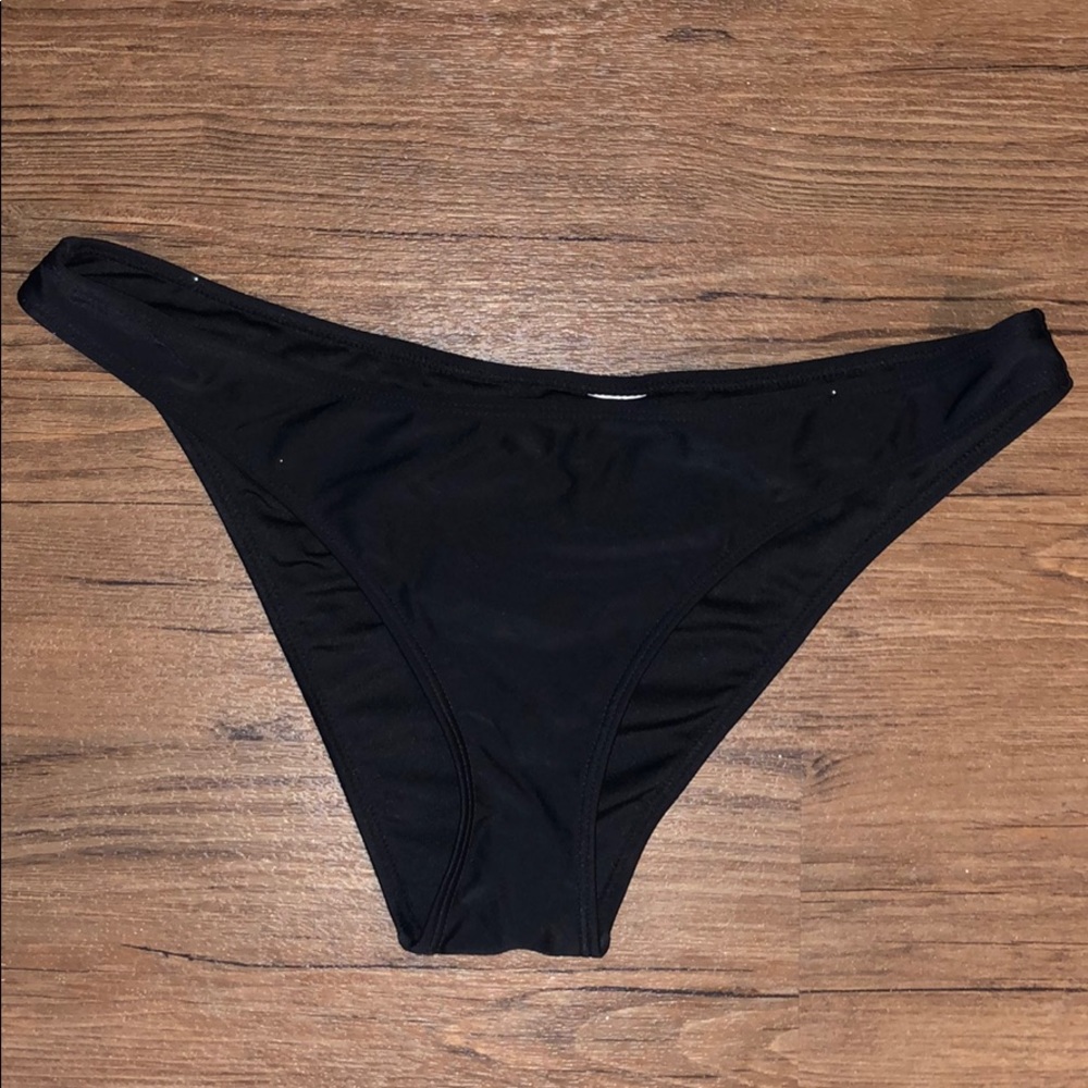 FOREVER 21 Hipster Bikini Bottoms